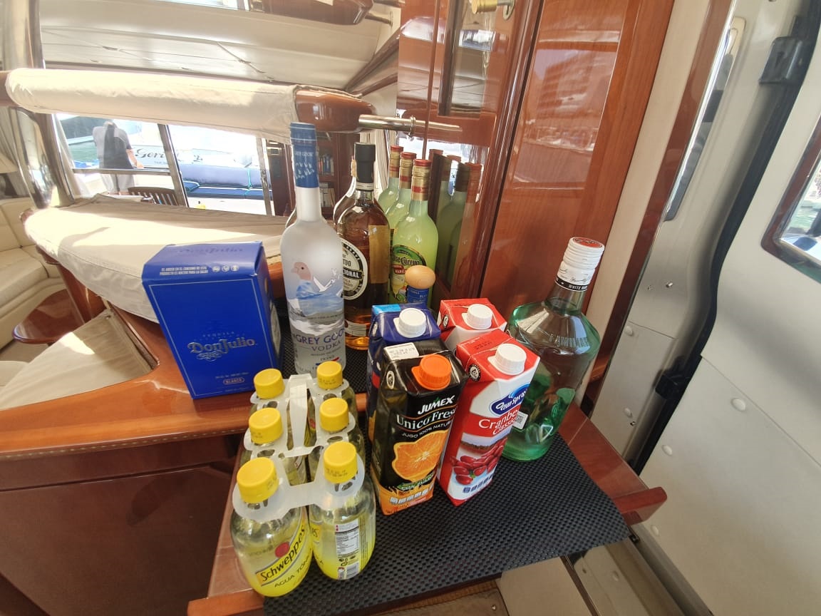 70 Viking Princess Yacht